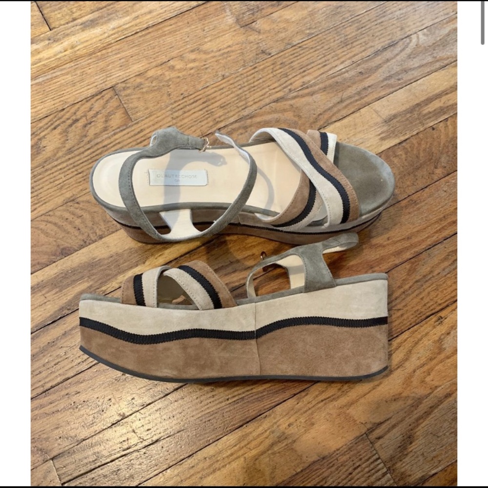 L’Autre Chose Wedges